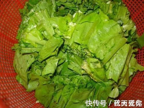 小馋猫|晚饭吃它等于“天然泻药”，百吃不腻，隔夜排便，口臭没了，越吃越瘦