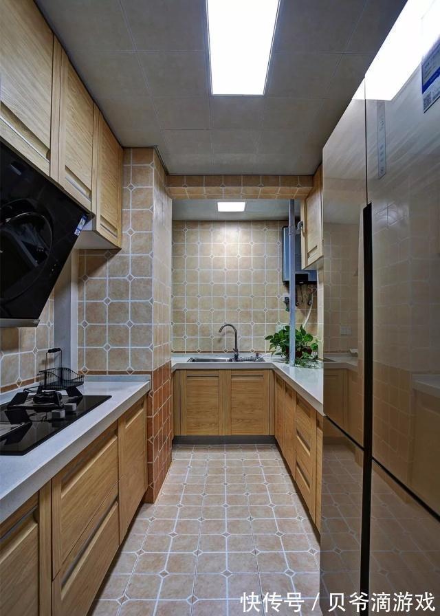 电视背景墙|新房装修完工,老公是设计师,省了不少设计费,简欧风真漂亮