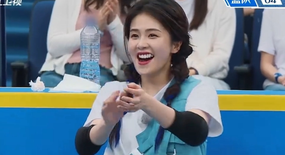 白鹿 《奔跑吧》最囂張嘉賓,全程搶baby鏡頭,回懟蔡徐坤還沒人敢惹