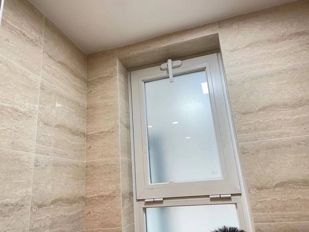 彭师傅|新房电路如何验收？地板“吐灰”怎么处理？封面验房团金牌建议来了