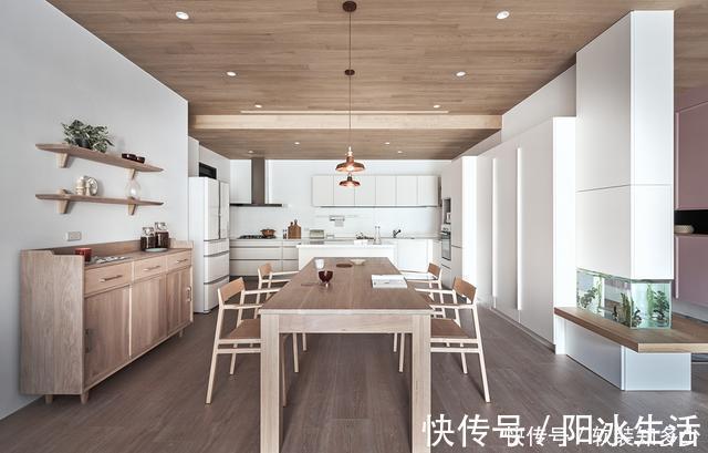 层架|一家三口住在这素雅别致的环境中,真令人羡慕,这是怎么装饰的呢