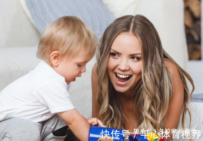 亚当斯|想让孩子表现好,父母一定要改掉3个坏习惯,很关键