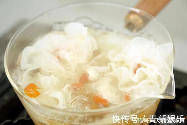 气色|补气血最厉害的不是红枣而是它!每天煮一碗,气色、睡眠越来越好