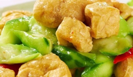 做法简单,好吃下饭,是家庭餐桌的必备家常菜,比吃肉还解馋