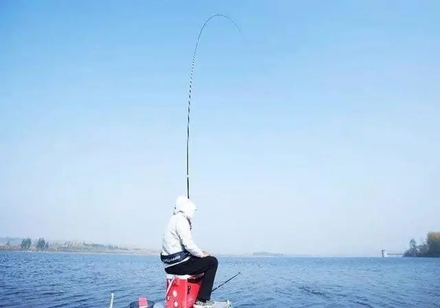 钓鱼挂底不用愁，用好这些方法，照样钓大鱼！
