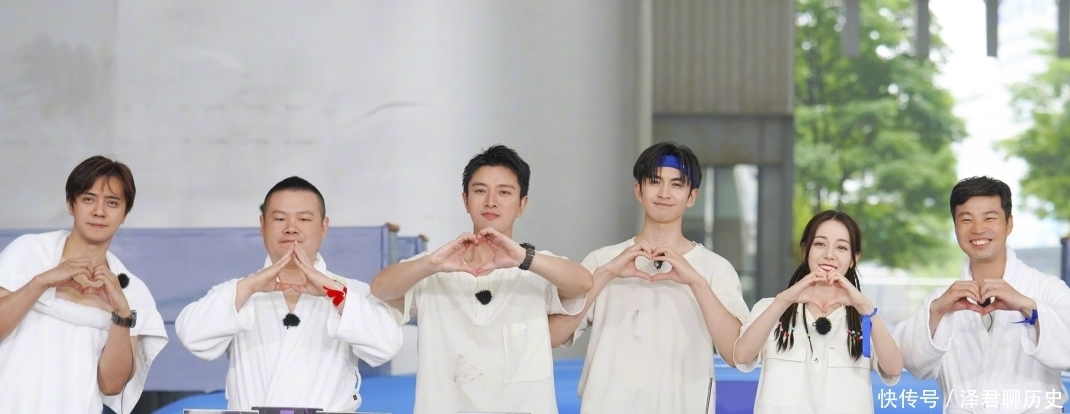 原班人马回归《极限挑战6》?看清海报成员后,观众心里五味杂瓶