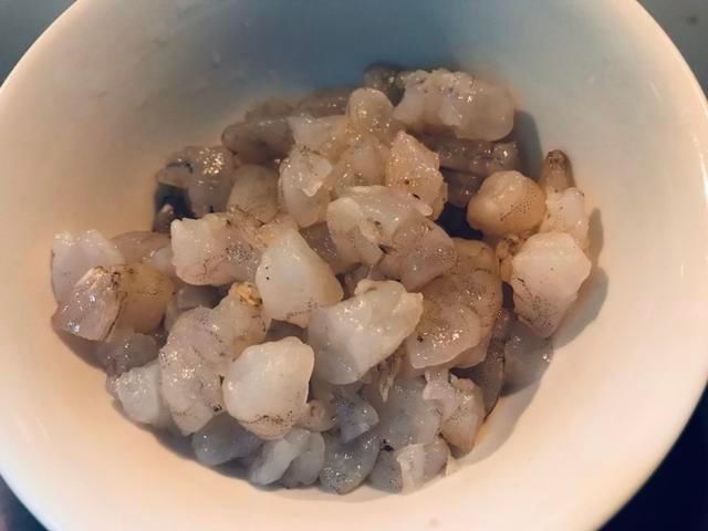 搅拌均匀|头伏到吃饺子，分享8种饺子馅的调法，有荤有素，鲜嫩营养又多汁