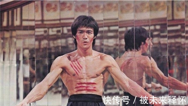 強(qiáng)身健體|李小龍的功夫水平究竟如何? 搏擊專(zhuān)家:練截拳道能把人害死