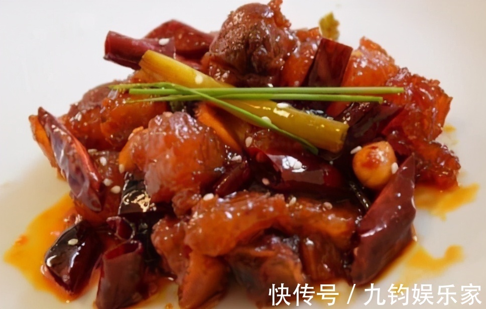 牛蹄|女性想拒绝成为黄脸婆，三种美食不能少，营养美味，补血养气