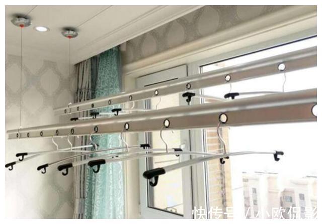 衣架|生活阳台不装“晾衣杆”，占空间大还很丑，聪明人都这样装，完美