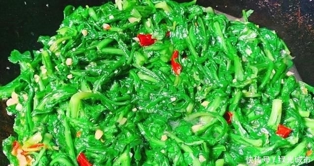  茼蒿|失眠最怕这菜，每周吃1次，补血安神，失眠远离你，一碗才2元钱