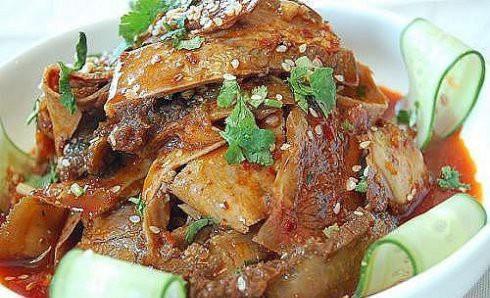 牛腩|几款菜我自己都就可以光盘，配上一碗米饭，拿肉都不换