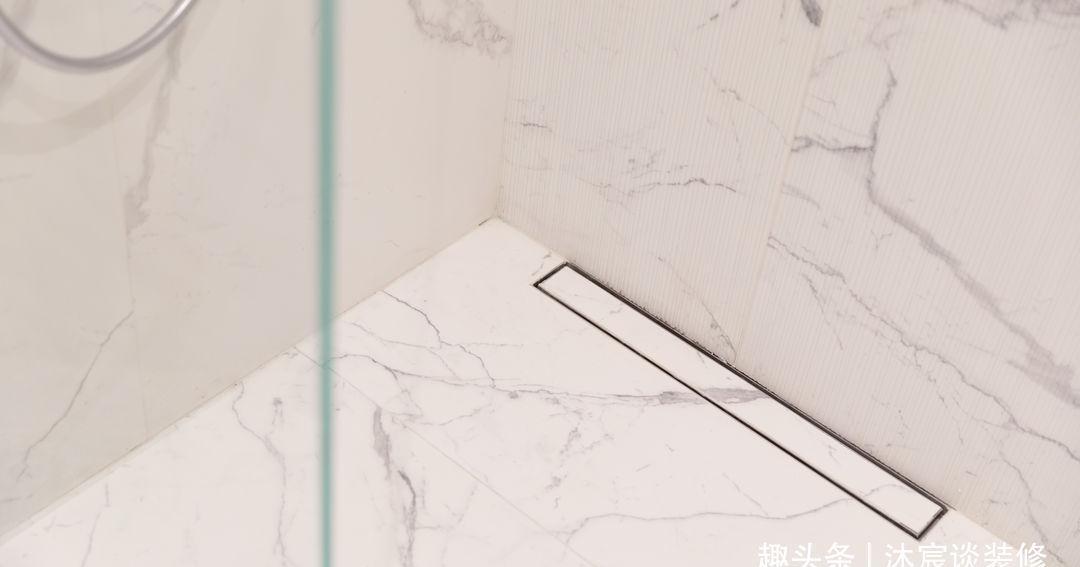 玄关|她家虽然不大,但称得上装修典范,不仅拥有大量收纳,还极简好看