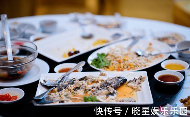 白粥|为什么早餐不建议吃“大米粥”?粥不养生吗?医生给您说清楚