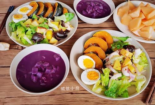 早餐满满一盘，粗粮蔬菜沙拉简单好做没油烟，吃得开心又满足