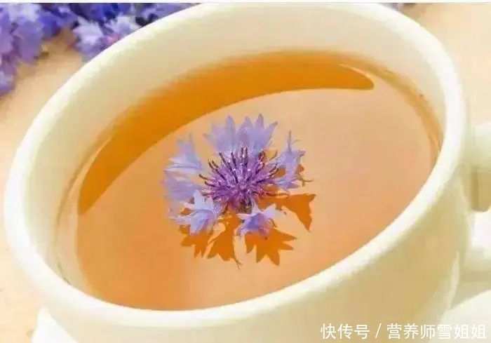 一旦查出尿酸高，少碰二物，改掉三习，做好四事，稳降尿酸少痛风