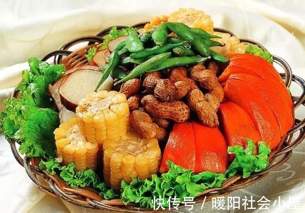 红血丝|眼睛出现这4种情况,可能是肝脏在向你求救,别不当回事!