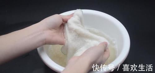 妙招|不管抹布有多脏,教你一个简单的方法,洗的白净还不伤手,真实用