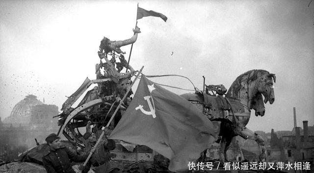 小国|德国咬死不放这个“小国”，苏联用约3万门大炮、240万士兵抢