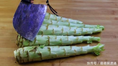 莴笋最近火了,这样做实在太好吃了,一次秘制3斤都不够吃
