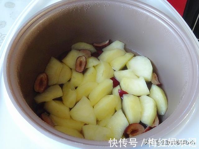 苹果|红枣煮苹果，冬天最该常吃的糖水，一周吃几次，肠胃舒服手脚暖