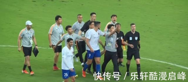 山東泰山隊|中超爭冠形勢，山東隊放眼一看全是朋友，上港隊抬頭一看全是敵人