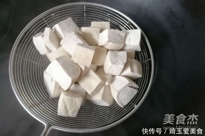 补钙|骨头汤算什么，这才是真正的“补钙王道”，孩子吃了身高蹭蹭涨