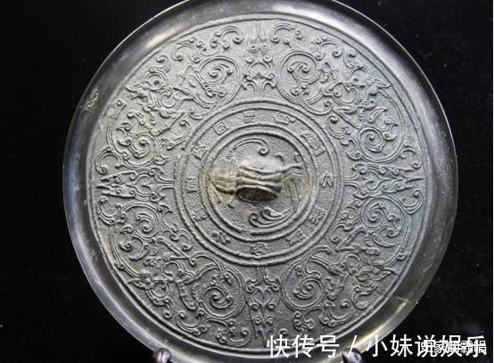 黑科技!民间发现一面“照妖镜”,先进技术令人赞叹,专家:古人的黑科技