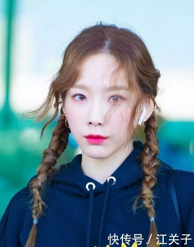 马尾|别再披头散发了,今秋流行这3种“扎发发型”,简单自然易上手