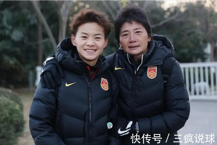 中国足球|专访中国女足王霜!一番话让人肃然起敬,贾秀全脸红吗?