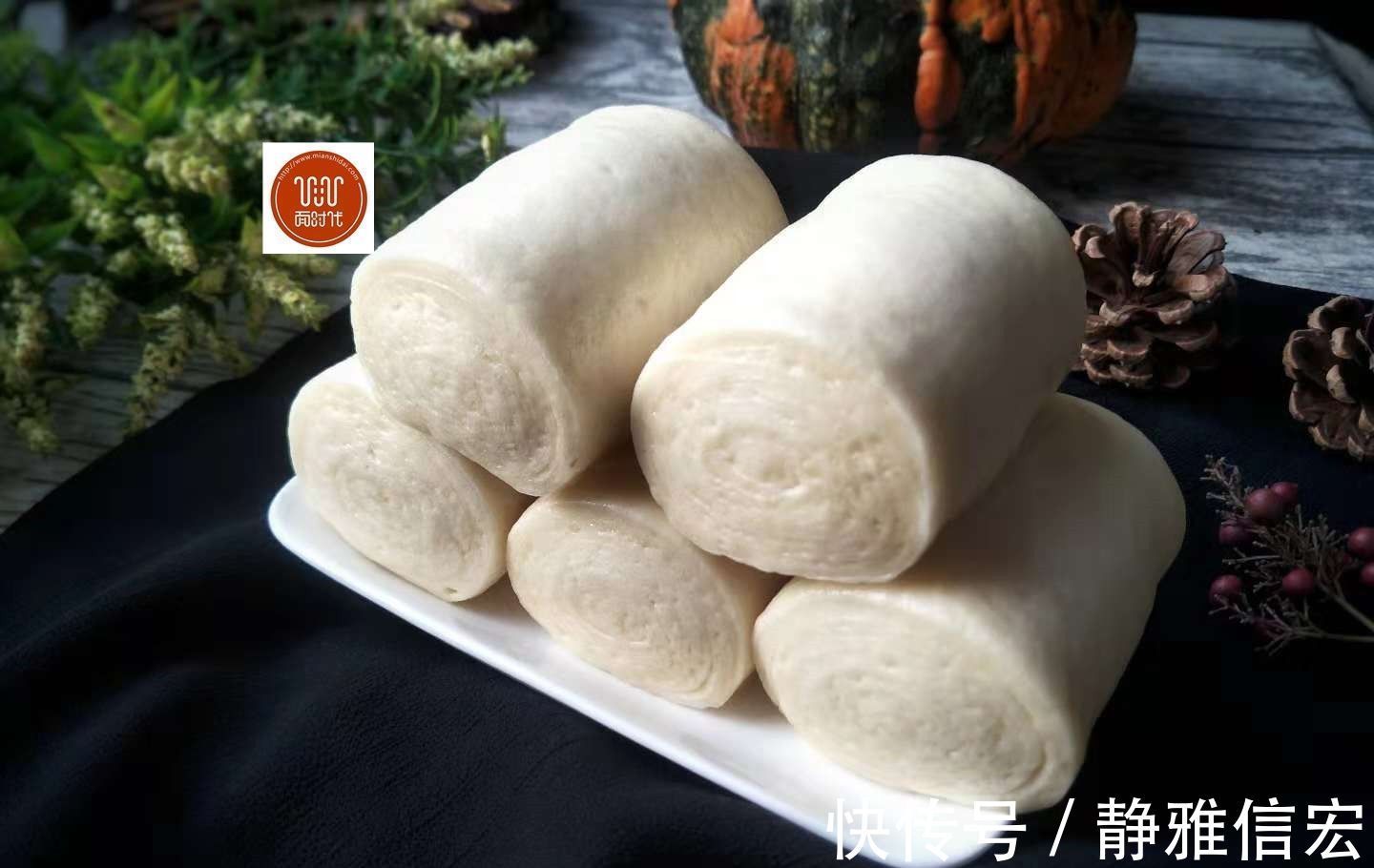 蒸馒头不用提前发面了，只需10分钟，不回缩不塌陷，方便还快捷！