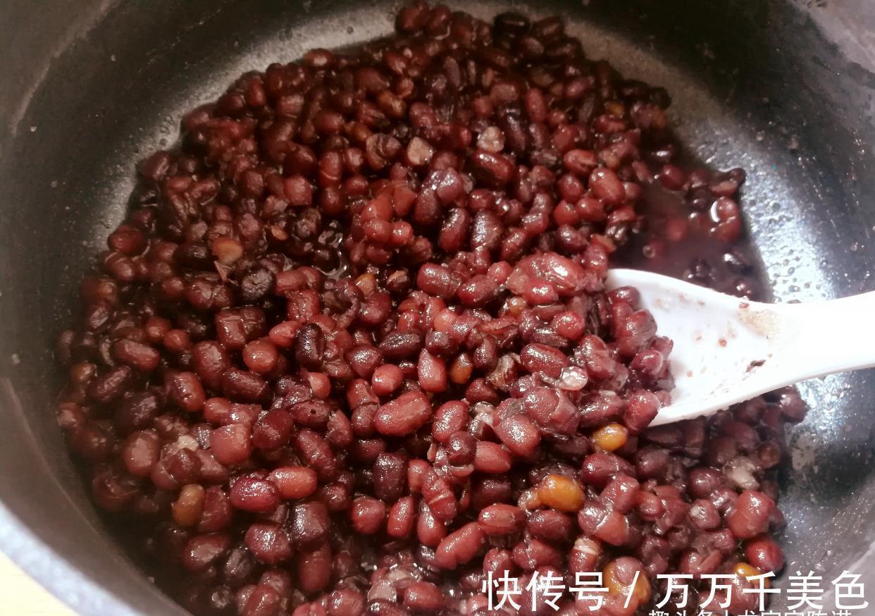 甜汤|女人再忙也要爱自己，这汤隔天喝一次，排毒养颜，体质变好气色佳