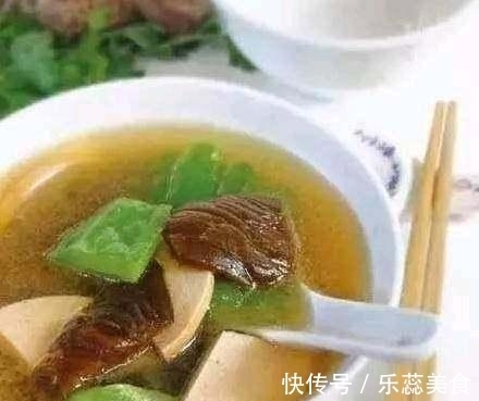 紫苏叶|精选美食推荐:蒜蓉苋菜,苦瓜汤,韭菜紫苏炒花甲的做法