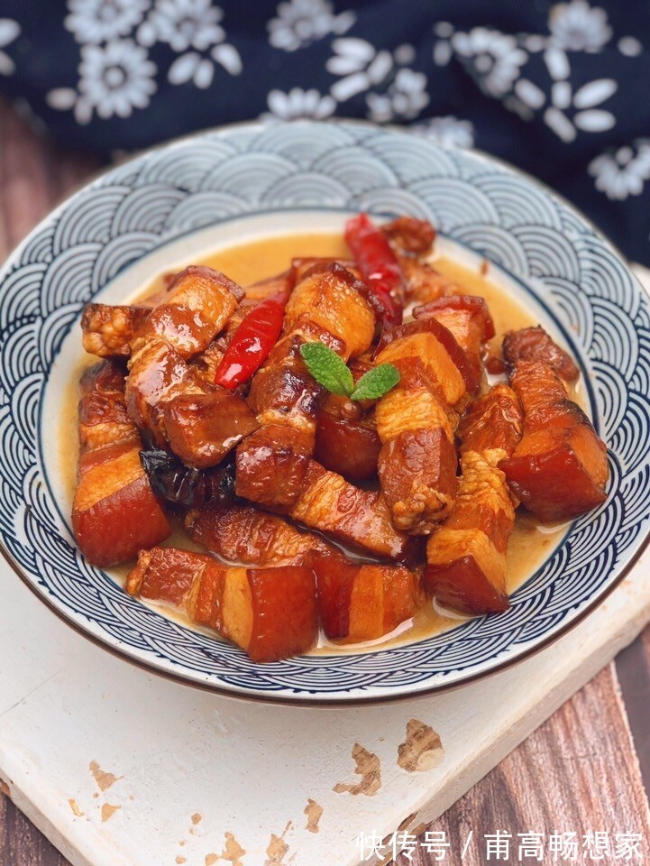 吃起来|家常版红烧肉的做法，鲜香软烂，肥而不腻，太下饭了