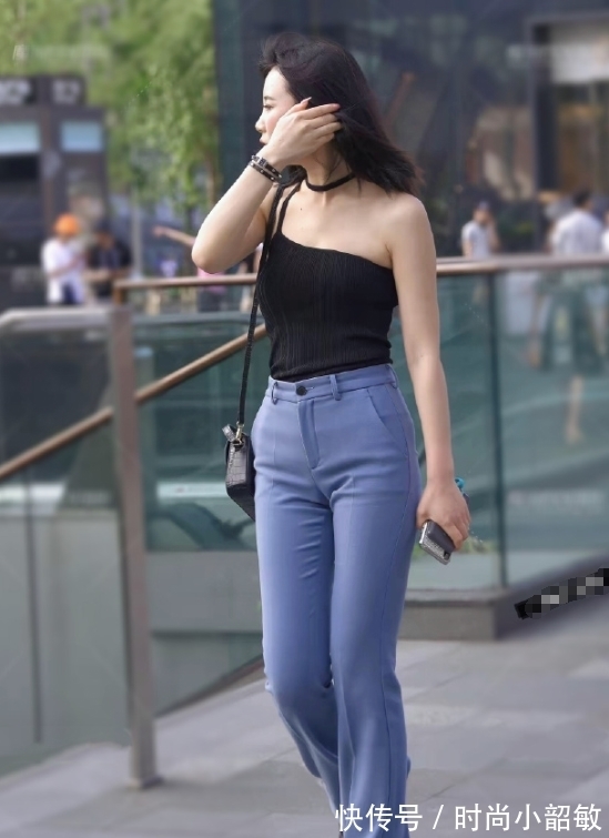 休闲裤 休闲裤穿出瑜伽裤的效果，大姐身材好就是任性