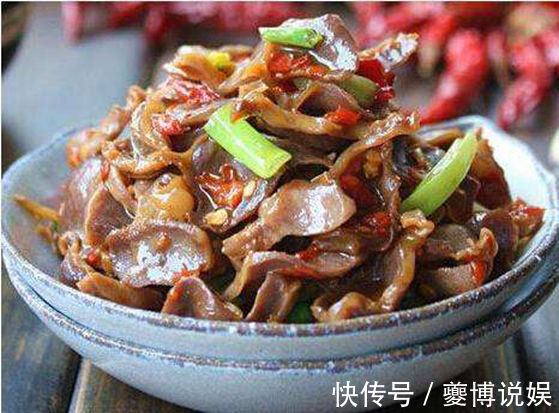 料酒|美食推荐葱油鸡，皮蛋腰花，剁椒鸡胗，青椒烧脆骨的做法