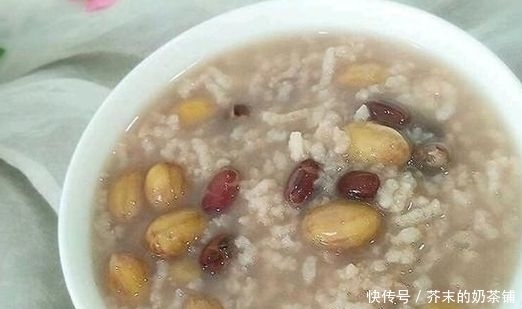 大脑|早餐给孩子喝这个,促进大脑发育,比牛奶更有营养,5分钟搞定