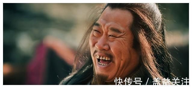 曾巩!苏轼用一首诗“讽刺”诸葛亮,短短20字一针见血,网友:说得真对