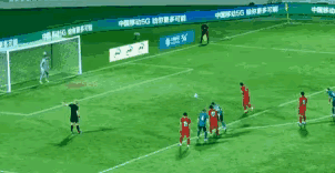 零情商|人至贱则无敌!“无敌”的吹头铁,请你继续自娱自嗨