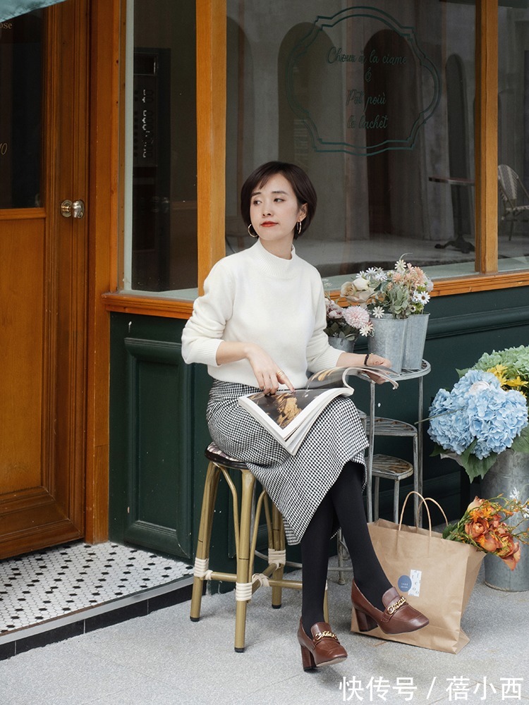 百褶半身裙|奔三奔四的女性少穿牛仔裤,试试这几条半身裙,高级优雅还显腿长