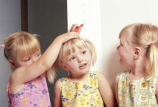 生长激素|孩子的身高由什么决定？除了遗传，还有这三个后天因素同样重要