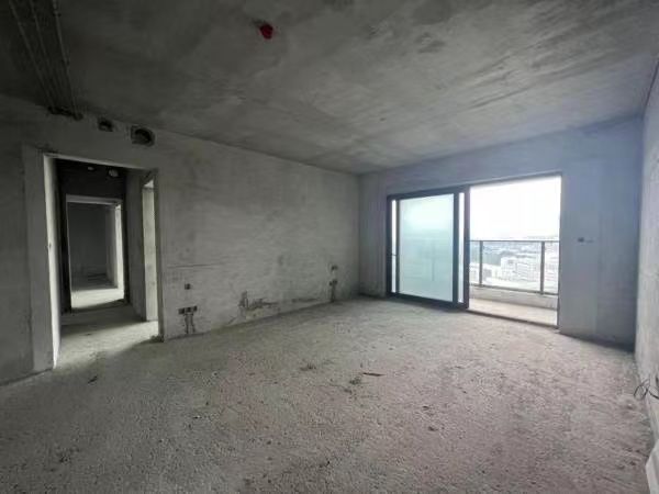 宝能首批10套豪宅启动法拍 拟派房源总共484套、总价73亿|15楼财经 | 法拍