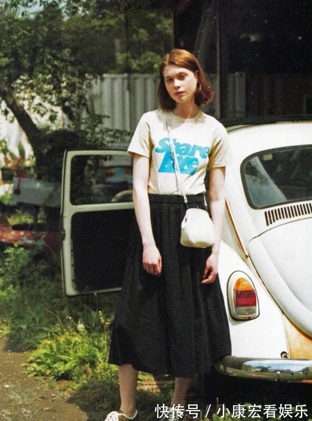 高腰|今夏流行这样穿“背心+半身裙”简单又好看,清凉搭配一夏