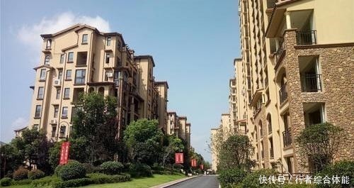 梯户|为什么很多人都吐槽两梯四户两梯四户选中间户还是边户!