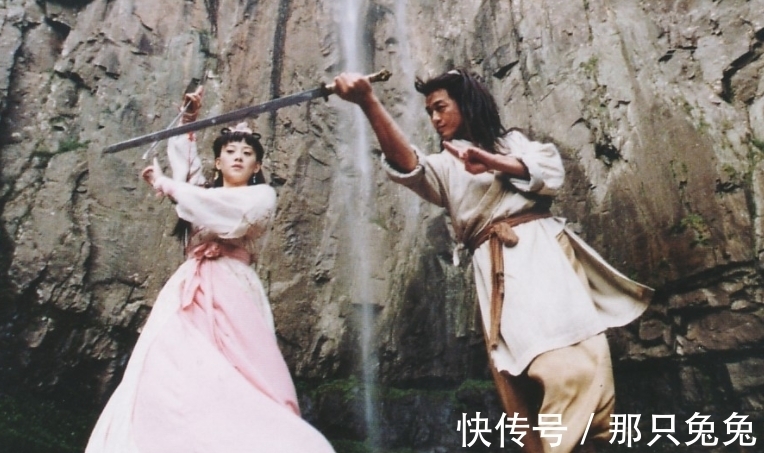 白公公!谁说师父都比徒弟强?金庸笔下有十人青出于蓝,其中有七位是主角