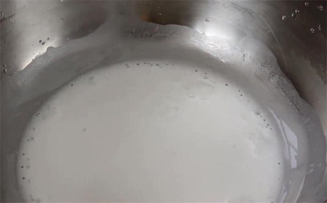 碱面|不用一点明矾,教你自制土豆粉条,白色透明筋道,比买的好多了