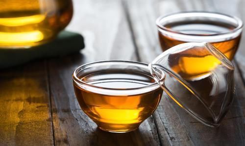 真的|泡茶时,给茶里加点盐,到底有什么用这些常识,你真的了解吗