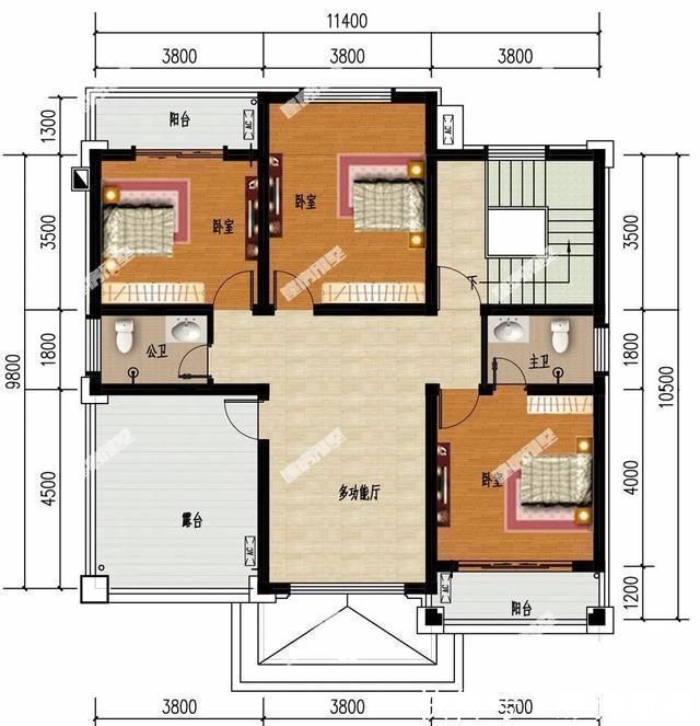 平面图|尺寸相同的两栋农村别墅，采用不同风格设计，客厅都挑空
