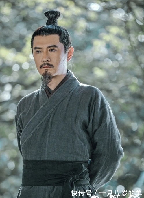 绝世高手$李淳罡死后,徐凤年身边又来了个绝世高手,有“北凉核弹”之称