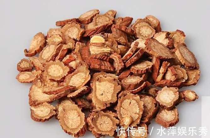 中老年人|丹参和山楂这样吃,疏通血管,活血化瘀,有助缓解心脑血管疾病!